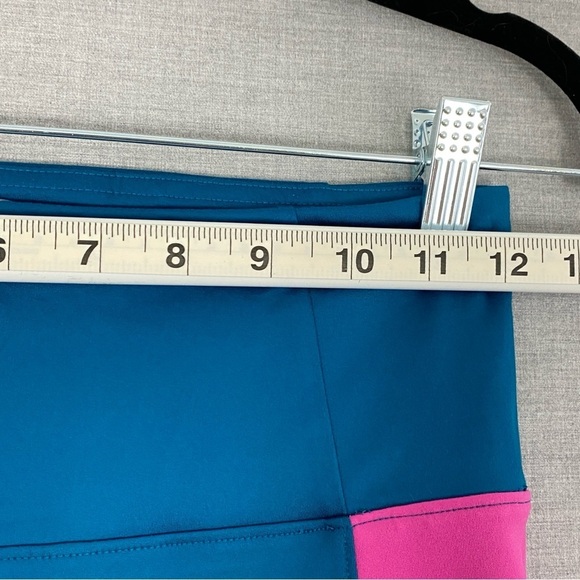 NEW Lou & Grey Side Pocket Leggings Size Small - Picture 8 of 11